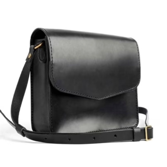 Portland Leather Hawthorne Crossbody Bag - Picture 3 of 8